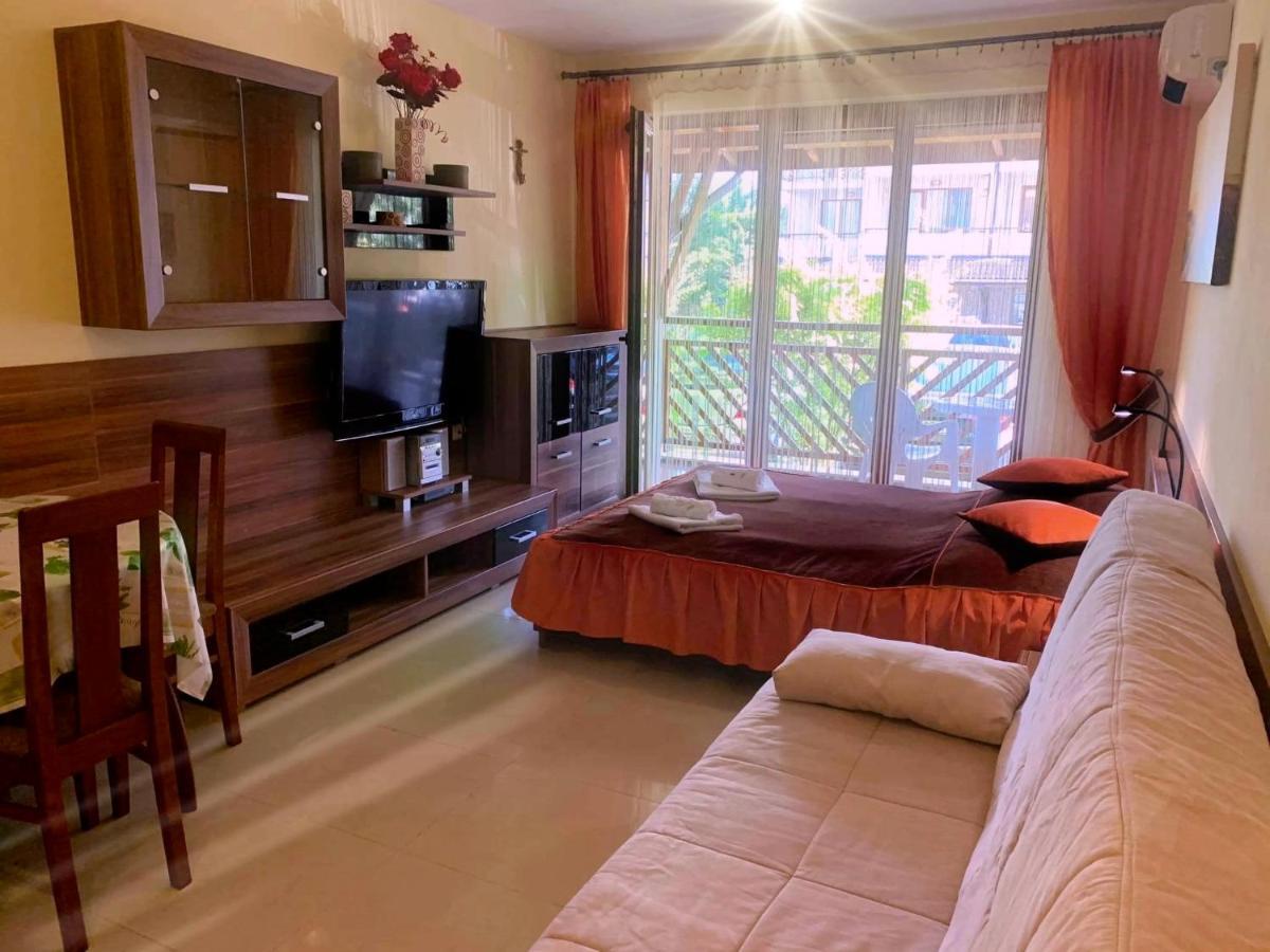 Studio De Lux Apartman Primorszko Kültér fotó